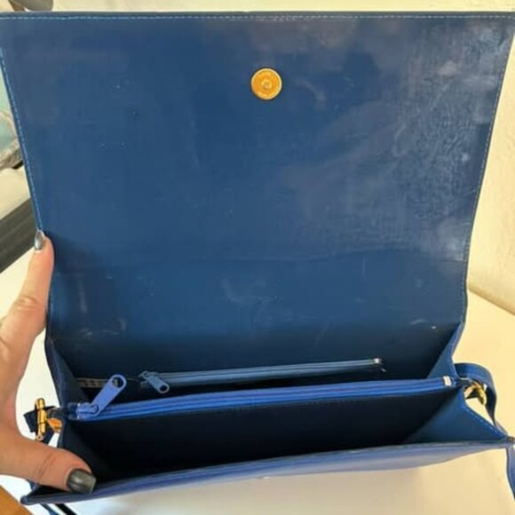 Vintage 1980s Blue Snakeskin and Leather Shoulder Bag - Picture 3 of 5